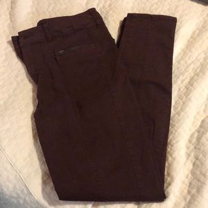 American Eagle high-rise jegging size 10 winecolor